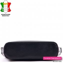 Elegancka włoska czarna torebka z płaskim sztywnym spodem