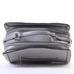 Szary, elegancki pikowany kuferek