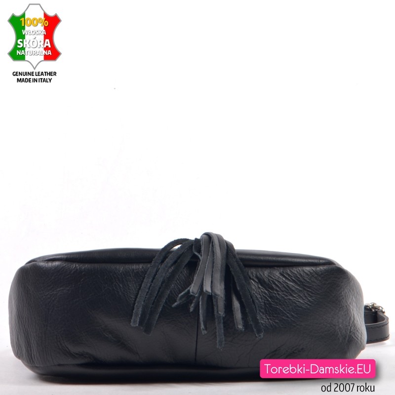 Czarna włoska mała torebka przewieszka z klapką